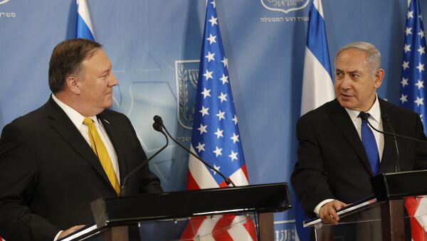 US Secretary of State Mike Pompeo. left. and Israeli Prime Minister Benjamin Netanyahu - Sputnik International