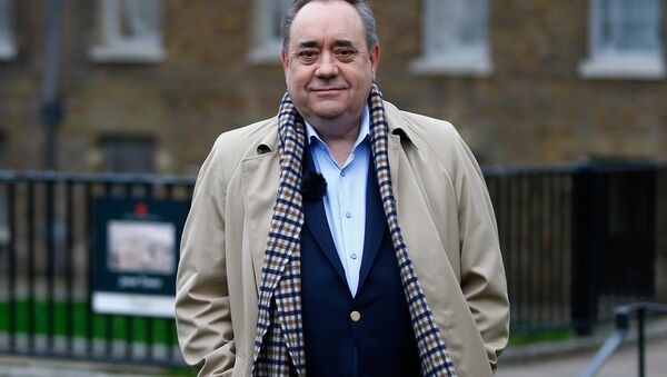 Alex Salmond, the former leader of the Scottish National Party (SNP) waits for a television interview in Westminster, London, Britain, December 18, 2018. - Sputnik International