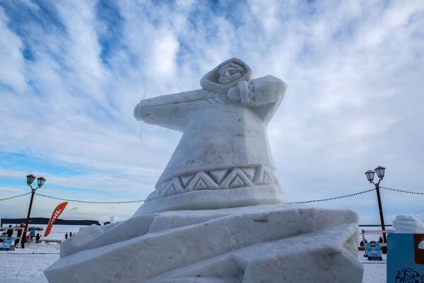 The Snow Sculptures Competition at the International Winter Festival Hyperborea in Karelia - Sputnik International