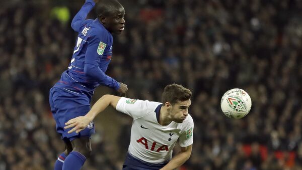 Tottenham's Harry Winks, right, and Chelsea's N'Golo Kante jump for the ball during the English League Cup semifinal first leg soccer match between Tottenham Hotspur and Chelsea at Wembley Stadium in London, Tuesday, Jan. 8, 2019 - Sputnik International