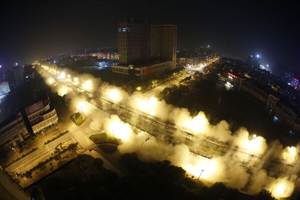 Symphony of Destruction:  The Power of Bridge and Building Demolition - Sputnik International