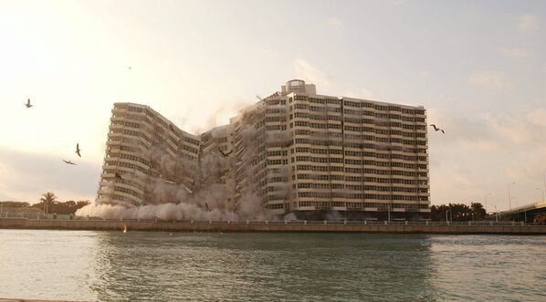 Symphony of Destruction:  The Power of Bridge and Building Demolition - Sputnik International