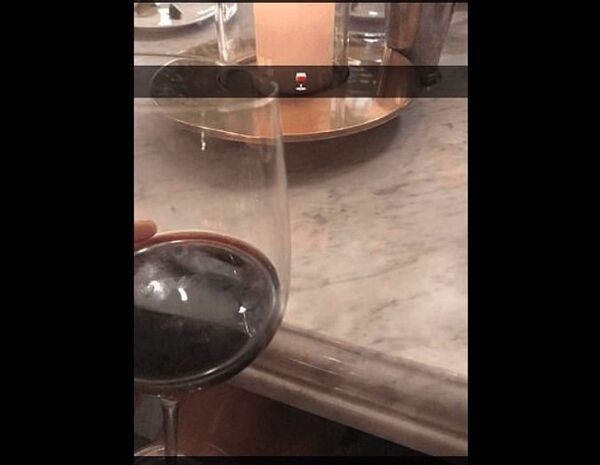 She has enjoyed a glass of wine and bacon since arriving in Canada - Sputnik International