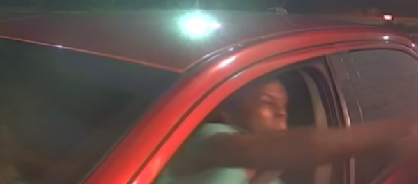 Surveillance footage shows Joshua Emery Noel throwing a hot cup of coffee at a McDonald's employee in South Carolina - Sputnik International