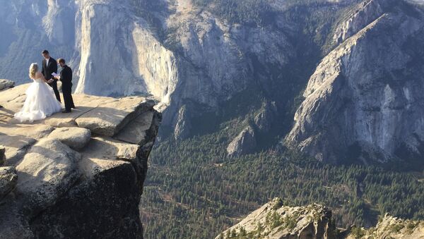 Taft Point in California's Yosemite National Park - Sputnik International