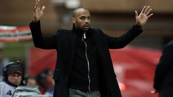 Thierry Henry makes an exasperated gesture as Monaco lose another game in January 2019 - Sputnik International