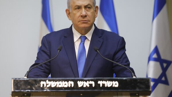 Israeli Prime minister Netanyahu prepares to deliver a statement at the Israeli Parliament (Knesset) in Jerusalem, ahead of UN the Security Council discussion on Hezbollah's tunnels into Israel, on December 19, 2018 - Sputnik International