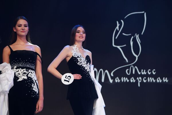 Participants of XXI Republican Beauty Contest Miss Tatarstan-2019 in Kazan - Sputnik International