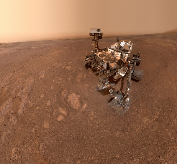 A selfie taken by NASA's Curiosity Mars rover on Sol 2291 (January 15) at the Rock Hall drill site, located on Vera Rubin Ridge. - Sputnik International