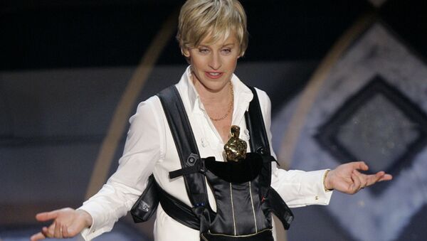 Oscar host Ellen DeGeneres performs during the 79th Academy Awards telecast on 25 February 2007, in Los Angeles.  - Sputnik International