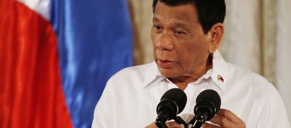 Philippine President Rodrigo Duterte addresses congressmen and government officials Philippine President Rodrigo Duterte addresses congressmen and government officials - Sputnik International