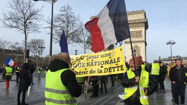 Yellow Vests Protests Continue for 13th Week - Sputnik International