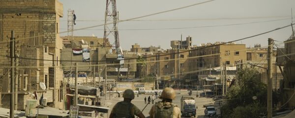 A view of the city of Deir ez-Zor, Syria, Friday, Sept. 15, 2017 - Sputnik International