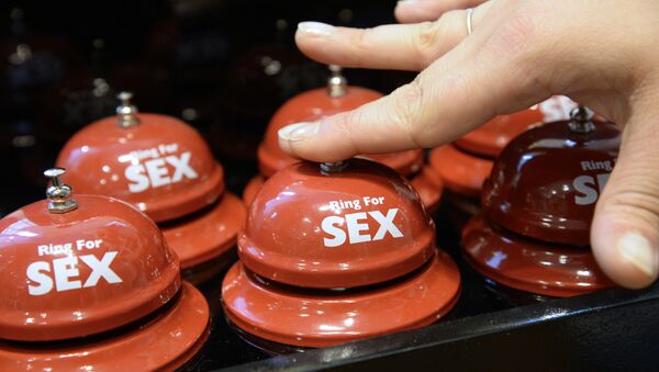 A picture taken on August 2, 2013 in a sex toy shop in Paris shows rings - Sputnik International