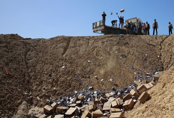 US Troops at Camp Taji Still Facing Radioactive Trash Burn Fallout - Pentagon IG US Troops at Camp Taji Still Facing Radioactive Trash Burn Fallout - Pentagon IG - Sputnik International