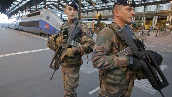 French soldiers patrol at gare de Lyon train station (File) - Sputnik International