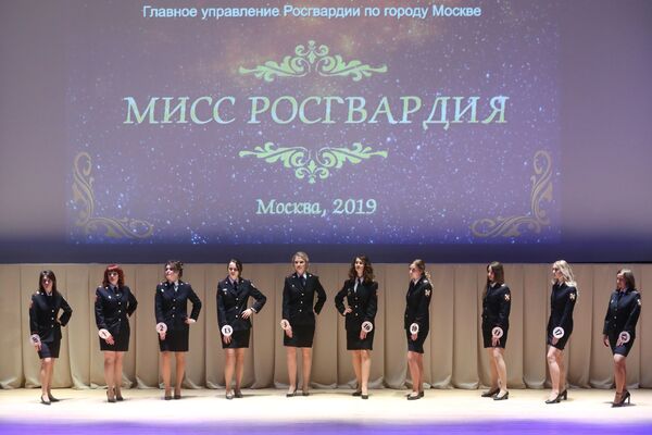 Charming Contestants in Russia's National Guard Moscow-2019 Beauty Pageant - Sputnik International