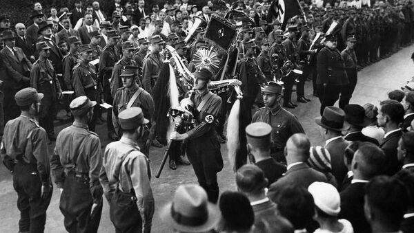 National Socialist students of the Berlin University have solemnly received the old bell instrument of the former Fusilier regiment “Queen Victoria of Sweden” in Berlin, Aug. 30, 1933 - Sputnik International