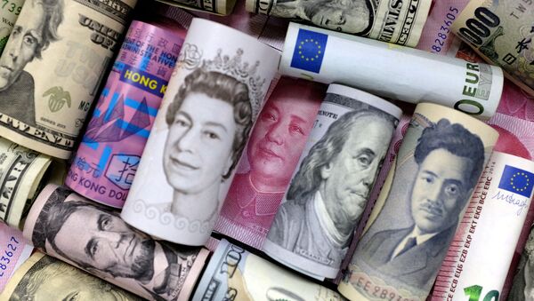Euro, Hong Kong dollar, U.S. dollar, Japanese yen, pound and Chinese 100 yuan banknotes are seen in this picture illustration, January 21, 2016. - Sputnik International