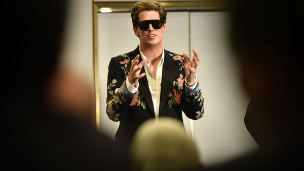 Right-wing British provocateur Milo Yiannopoulos answers questions during a speech at Parliament House in Canberra on December 5, 2017 - Sputnik International