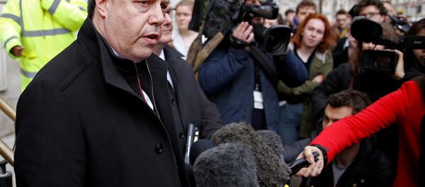FILE PHOTO: Democratic Unionist Party (DUP) deputy leader Nigel Dodds, speaks to the media outside the Cabinet Office, in London - Sputnik International