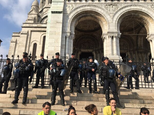 Yellow Vests' protests held in Paris, France on 23 March, 2019 Yellow Vests' protests held in Paris, France on 23 March, 2019 - Sputnik International