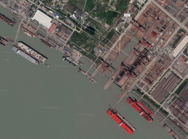 Image shows new slipways and cranes added to Shanghai's Jiangnan Shipyard for the construction of Chinese aircraft carriers Image shows new slipways and cranes added to Shanghai's Jiangnan Shipyard for the construction of Chinese aircraft carriers - Sputnik International