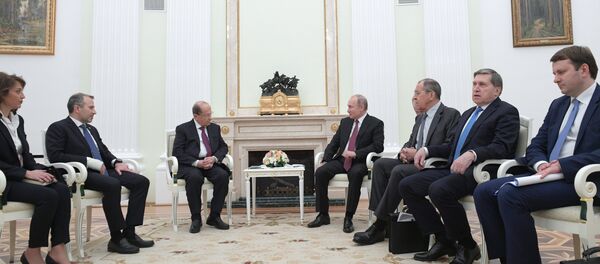 Russian President Vladimir Putin and his Lebanese counterpart, Michel Aoun Russian President Vladimir Putin and his Lebanese counterpart, Michel Aoun - Sputnik International