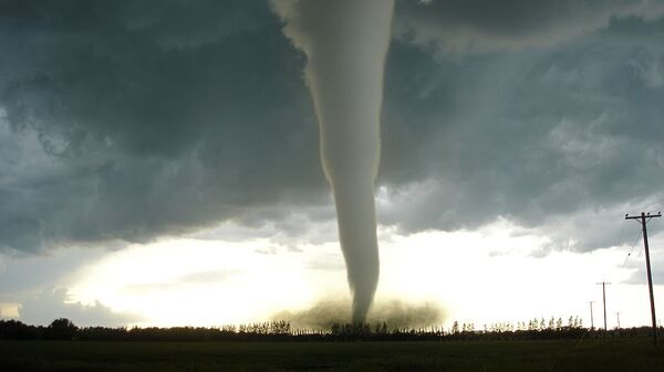 Severe Tornado Outbreak Threatens at Least 4 US States, National Weather Service Warns - Sputnik International