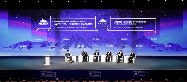 (R-L) Swedish Prime Minister Stefan Lofven, Icelandic President Gudni Johannesson, Russian President Vladimir Putin, Finnish President Sauli Niinisto and Norwegian Prime Minister Erna Solberg attend a session of the International Arctic Forum in Saint Petersburg, Russia April 9, 2019 (R-L) Swedish Prime Minister Stefan Lofven, Icelandic President Gudni Johannesson, Russian President Vladimir Putin, Finnish President Sauli Niinisto and Norwegian Prime Minister Erna Solberg attend a session of the International Arctic Forum in Saint Petersburg, Russia April 9, 2019 - Sputnik International