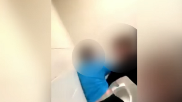 Violent, ‘Disturbing’ US Middle School Bathroom Fight Shocks Parents, Teachers - Sputnik International
