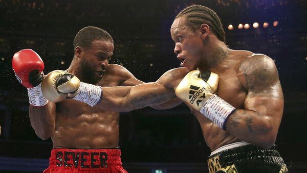 Anthony Yarde (right) knocked out Travis Reeves (left) in his most recent fight - Sputnik International