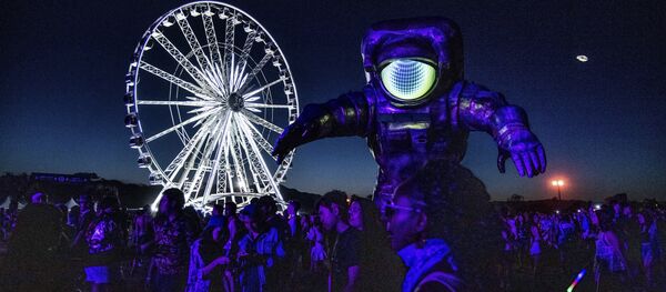 Festival goers attend the Coachella Music & Arts Festival at the Empire Polo Club on Friday, April 12, 2019, in Indio, California. - Sputnik International
