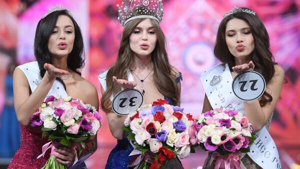 Mirror, Mirror on the Wall, Who's the Fairest of All? Miss Russia 2019 Finals - Sputnik International