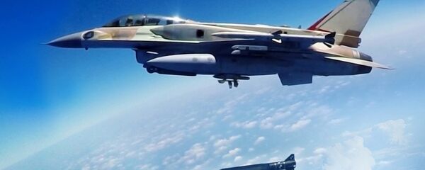 A Rampage supersonic stand-off air-to-surface missile being launched from an F-16 multirole combat aircraft - Sputnik International