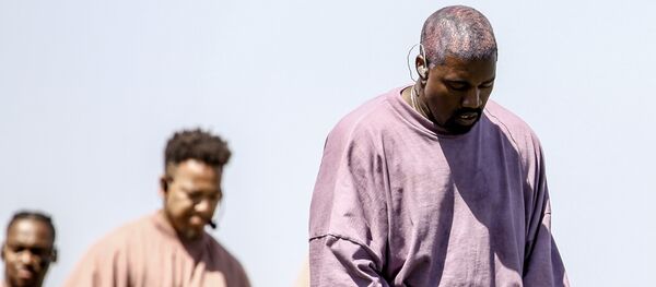 Kanye West performs Sunday Service during the 2019 Coachella Valley Music And Arts Festival on April 21, 2019 in Indio, California - Sputnik International