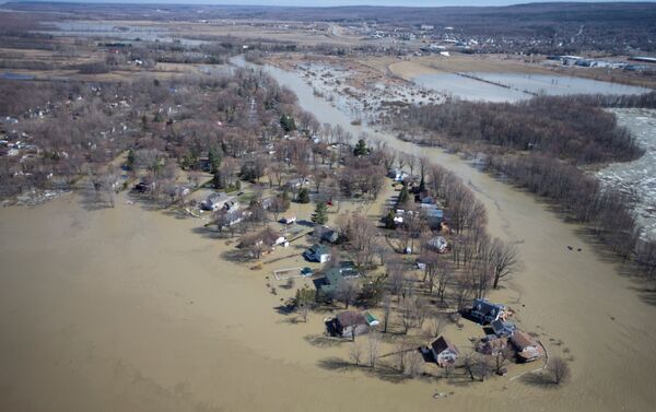 A view from a Canadian Forces helicopter shows the flooded region of Rigaud, Quebec, Canada April 21, 2019 - Sputnik International