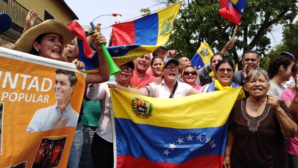 People protest in Venezuela - Sputnik International