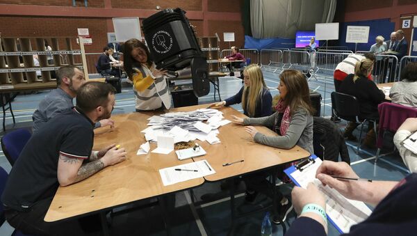 Counting of ballots begins in the Northern Ireland local elections as at Coleraine Leisure centre in County Londonderry, Friday May 3, 2019. Elections were held Thursday for more than 8,000 seats on 259 local authorities across England — although not in London — and Northern Ireland. - Sputnik International