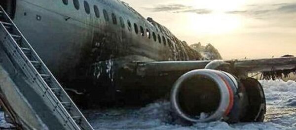A view shows a damaged Aeroflot Sukhoi Superjet 100 passenger plane after an emergency landing at Moscow's Sheremetyevo airport, Russia May 5, 2019 - Sputnik International