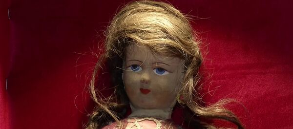 Doll with hair from Jewish Holocaust victim Doll with hair from Jewish Holocaust victim - Sputnik International