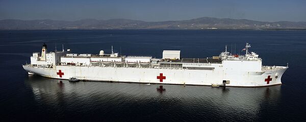 The Military Sealift Command hospital ship USNS Comfort - Sputnik International