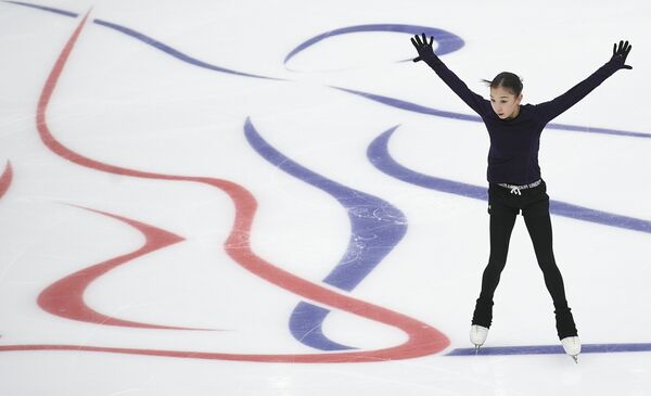 Russia's Zagitova & Medvedeva Make the List of ISU Top Figure Skaters - Sputnik International