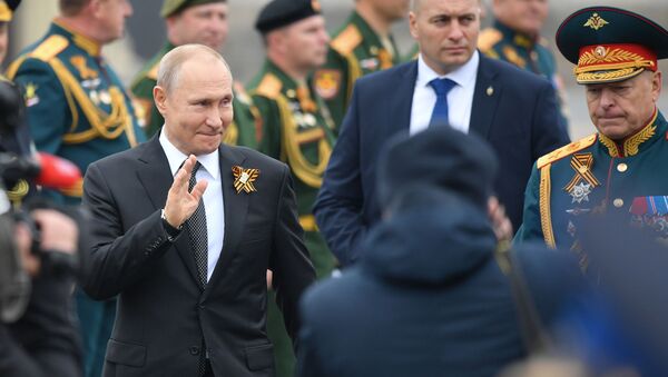 Президент РФ Владимир Путин на Параде Победы на Красной площади - Sputnik International