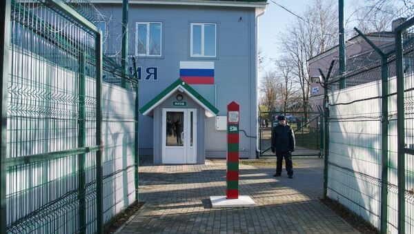 Narva 2 border point between Russia and Estonia, file photo. - Sputnik International
