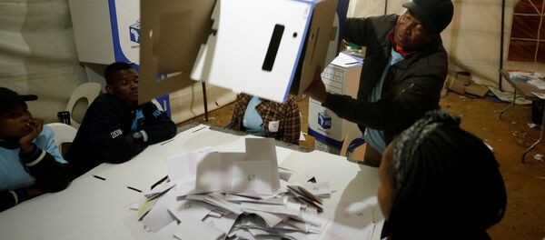 FILE PHOTO: An election official empties a ballot box as counting begins after polls closed in Alexandra township in Johannesburg, South Africa, May 8,2019. REUTERS/Mike Hutchings FILE PHOTO: An election official empties a ballot box as counting begins after polls closed in Alexandra township in Johannesburg, South Africa, May 8,2019. REUTERS/Mike Hutchings - Sputnik International