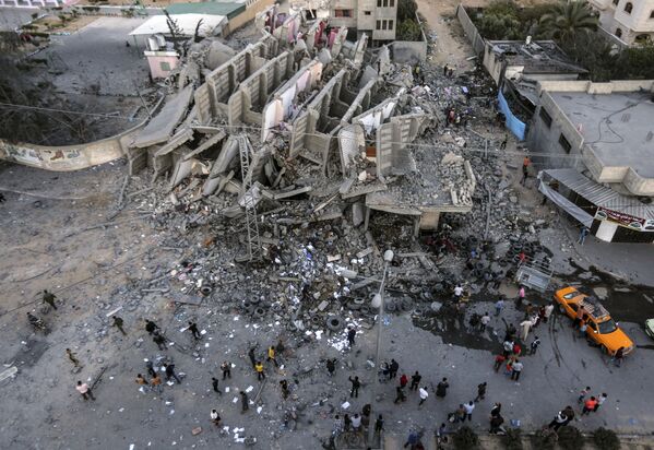 The Remains of a Building in Gaza City - Sputnik International