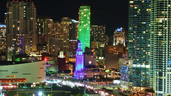 Downtown Miami skyscrapers at night - Sputnik International