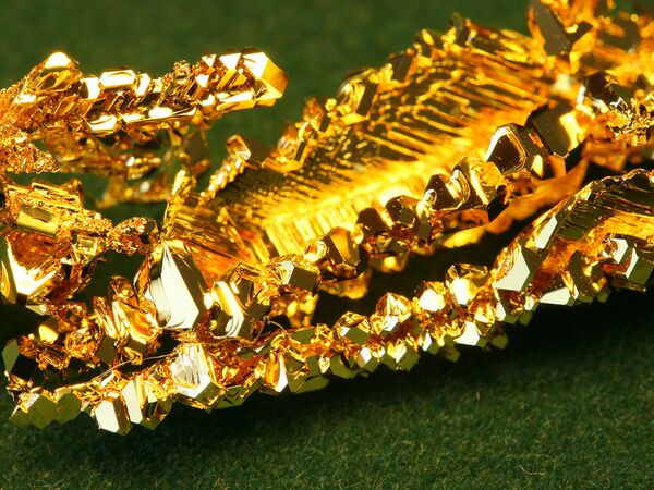 China Awarded Lucrative Contracts for Gold Refinement in Africa China Awarded Lucrative Contracts for Gold Refinement in Africa - Sputnik International