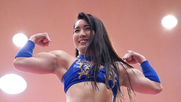 Japan’s Wrestler and Idol Reika Saiki Shows Off Her Ripped Biceps in Workout Videos - Sputnik International